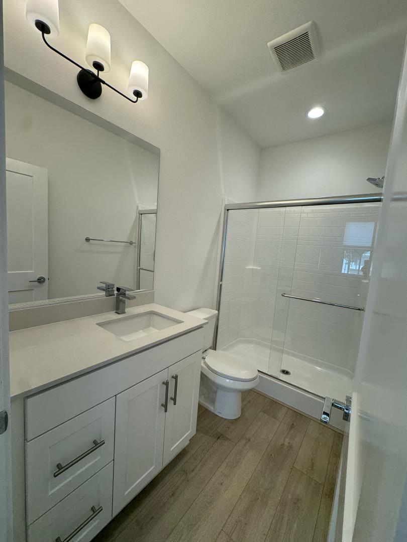 Detail Gallery Image 29 of 42 For 220 Babson Court, Claremont,  CA 91711 - 4 Beds | 3/1 Baths