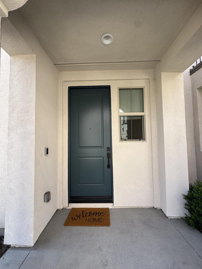 Detail Gallery Image 3 of 42 For 220 Babson Court, Claremont,  CA 91711 - 4 Beds | 3/1 Baths