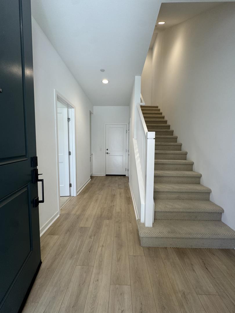 Detail Gallery Image 5 of 42 For 220 Babson Court, Claremont,  CA 91711 - 4 Beds | 3/1 Baths