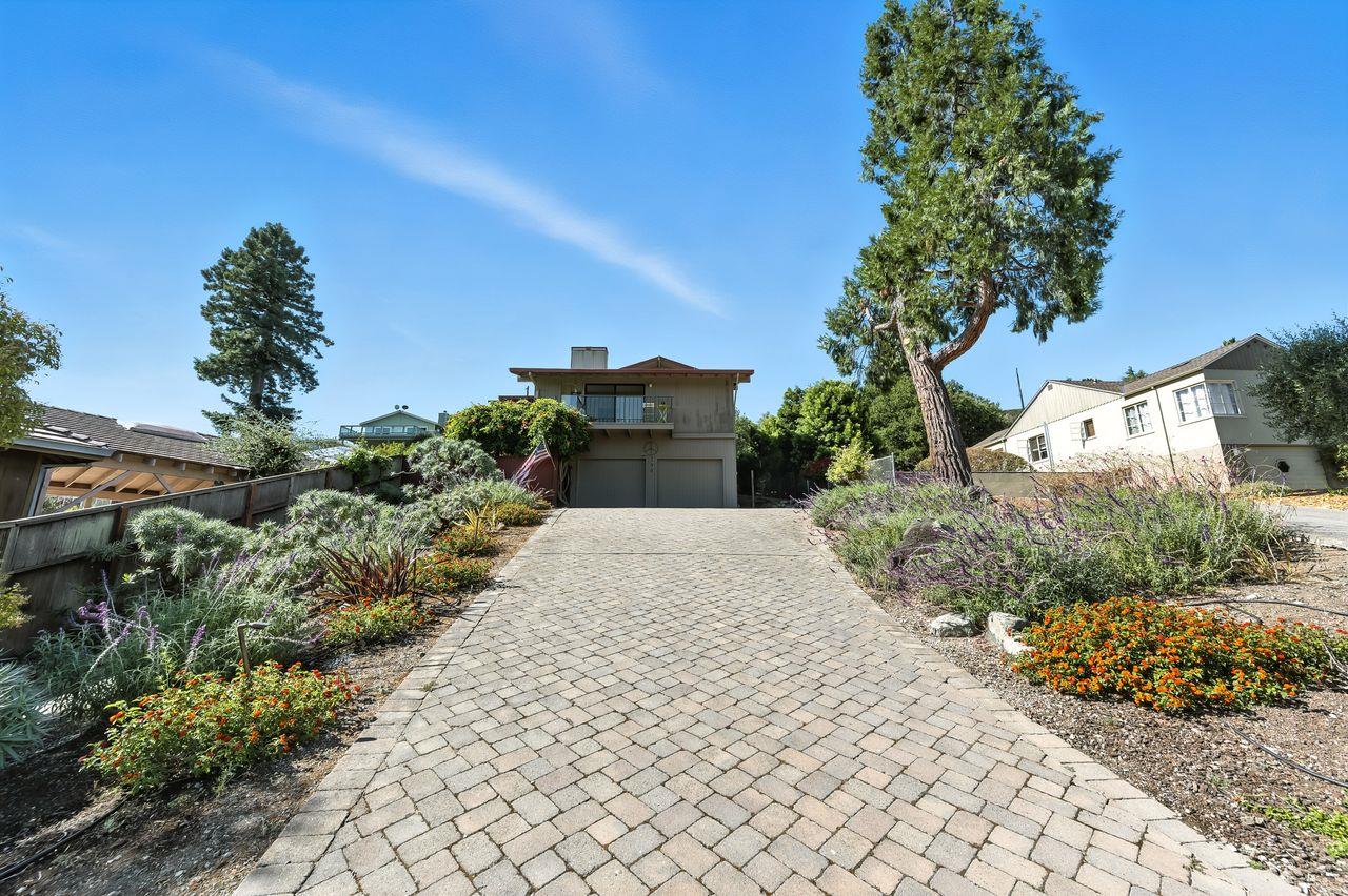 Detail Gallery Image 60 of 72 For 790 Hillcrest Way, Redwood City,  CA 94062 - 4 Beds | 3 Baths
