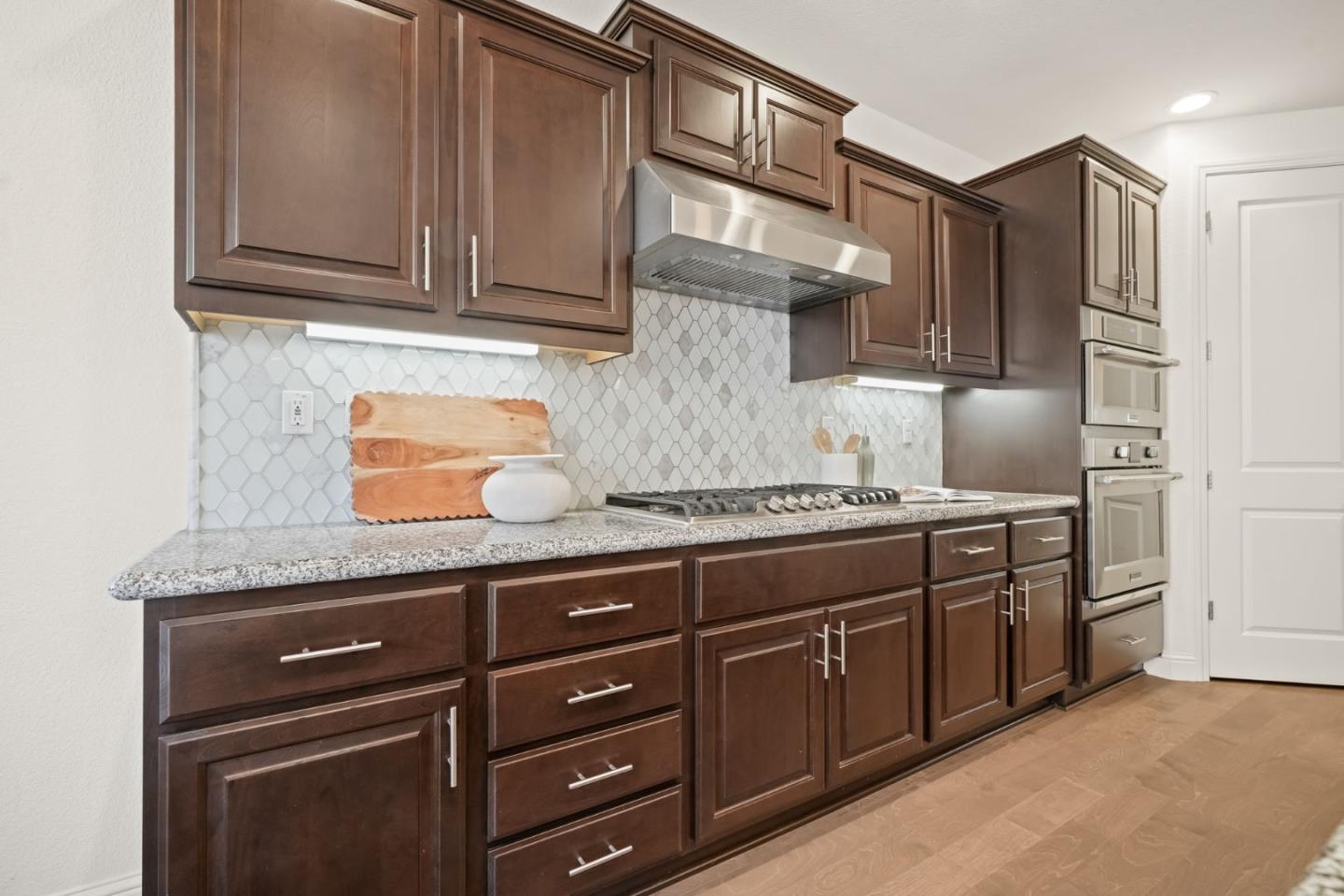 Detail Gallery Image 23 of 76 For 29732 Cantera Dr, Hayward,  CA 94544 - 4 Beds | 3 Baths