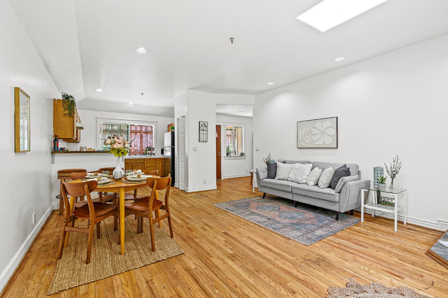 Detail Gallery Image 2 of 23 For 13680 Big Basin Way, Boulder Creek,  CA 95006 - 2 Beds | 2 Baths