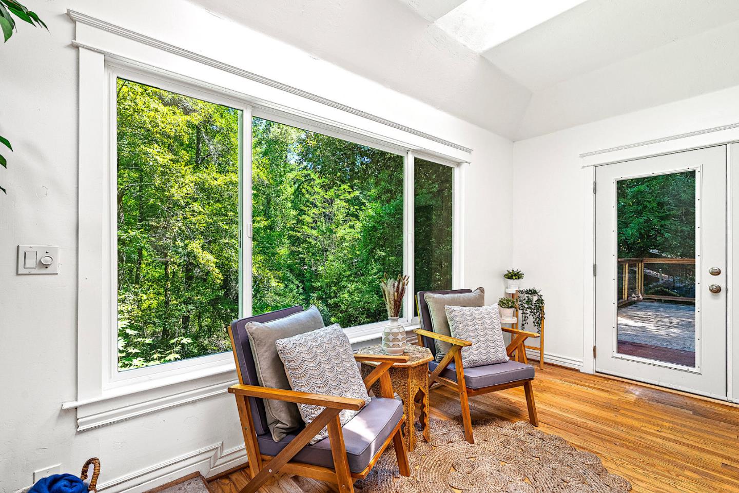 Detail Gallery Image 4 of 23 For 13680 Big Basin Way, Boulder Creek,  CA 95006 - 2 Beds | 2 Baths