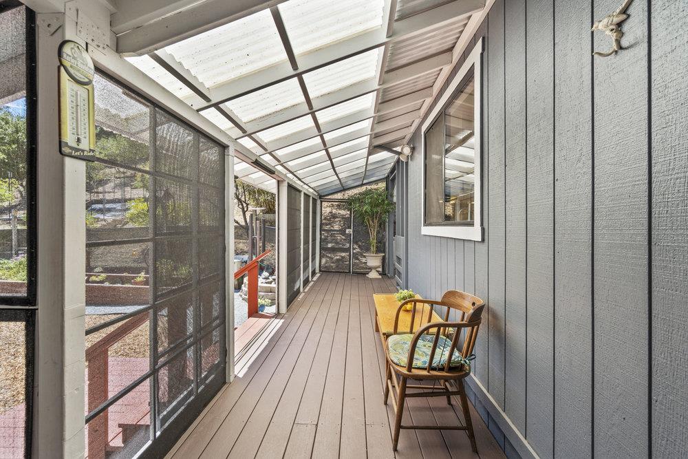 Detail Gallery Image 21 of 88 For 1458 Oakleaf Dr, Royal Oaks,  CA 95076 - 4 Beds | 3 Baths