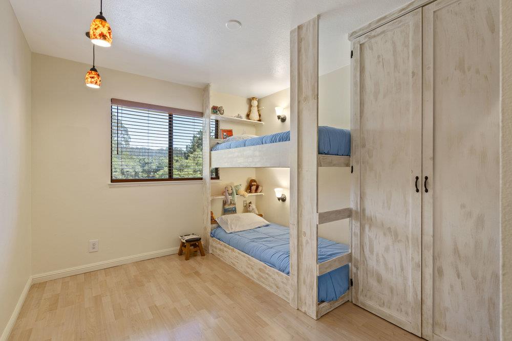 Detail Gallery Image 43 of 88 For 1458 Oakleaf Dr, Royal Oaks,  CA 95076 - 4 Beds | 3 Baths