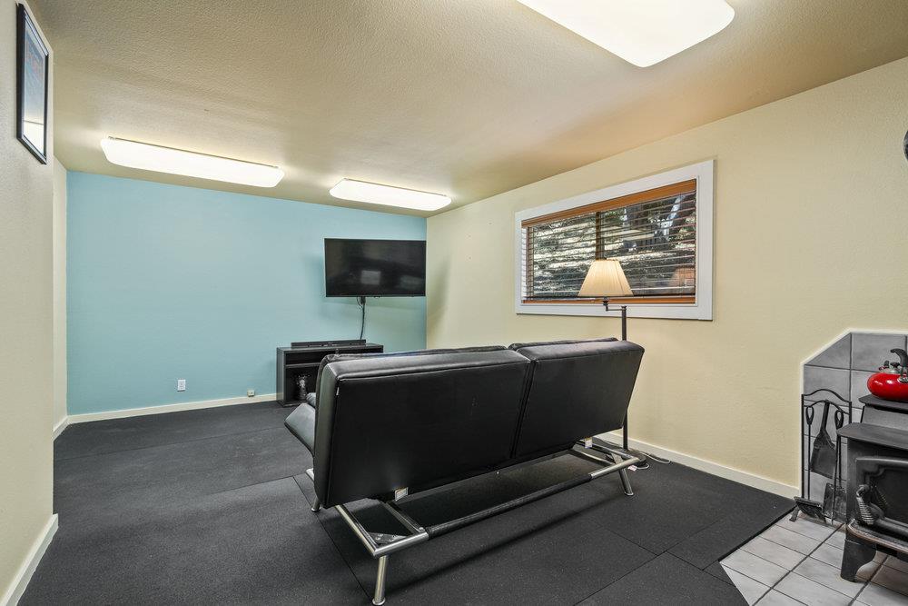 Detail Gallery Image 62 of 88 For 1458 Oakleaf Dr, Royal Oaks,  CA 95076 - 4 Beds | 3 Baths