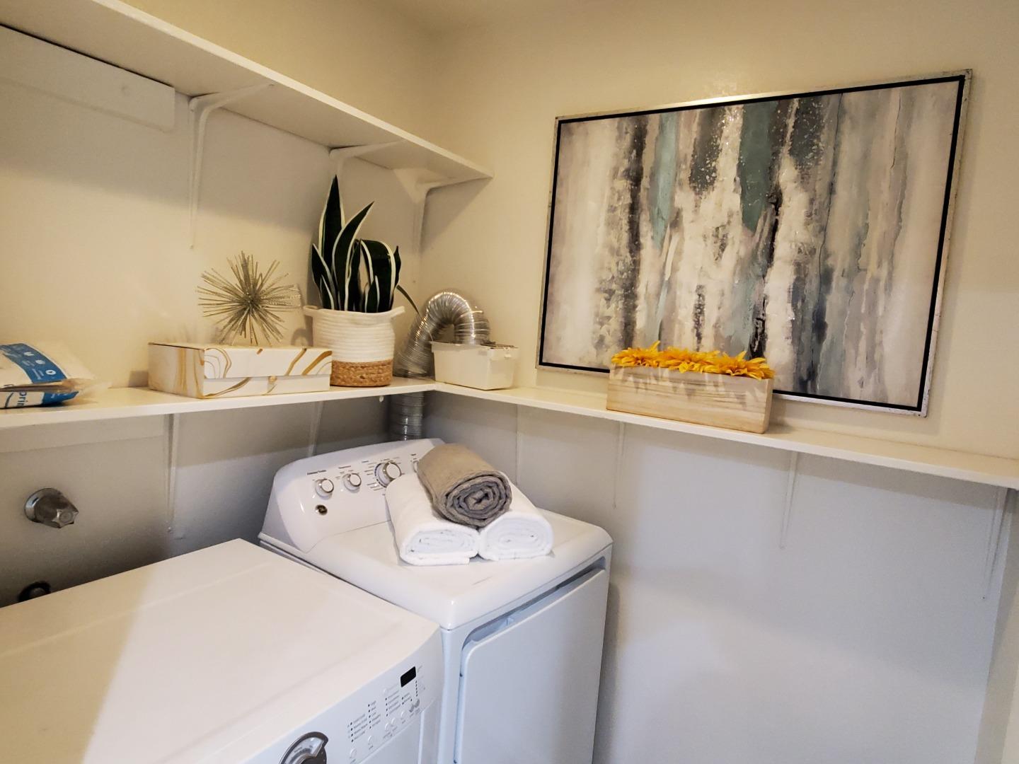 Detail Gallery Image 5 of 24 For 1055 N Capitol Ave #124,  San Jose,  CA 95133 - 2 Beds | 2 Baths