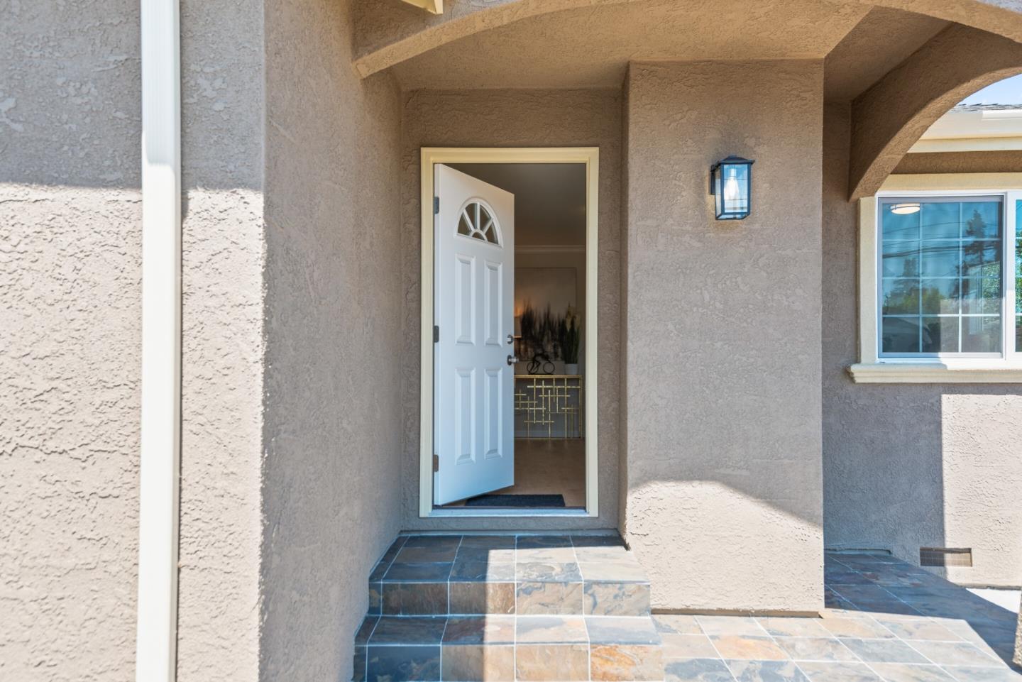 Detail Gallery Image 3 of 50 For 1247 Curtner Ave, San Jose,  CA 95125 - 4 Beds | 3 Baths