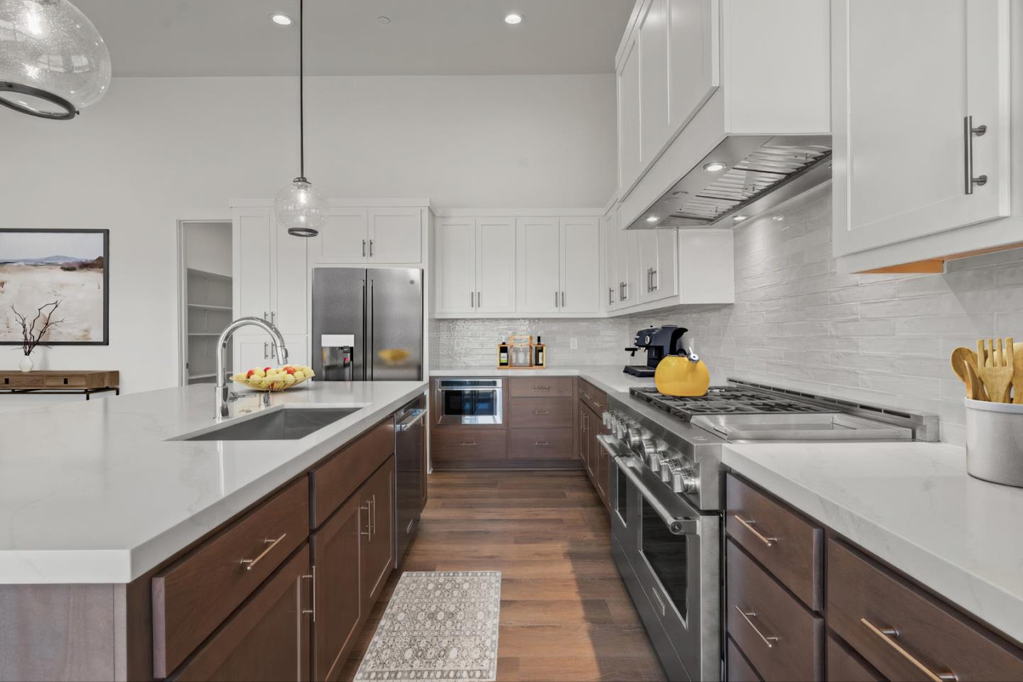 Detail Gallery Image 12 of 27 For 420 Maria #37,  Hollister,  CA 95023 - 4 Beds | 3 Baths