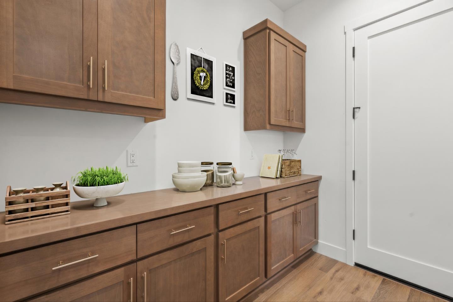 Detail Gallery Image 26 of 27 For 420 Maria #37,  Hollister,  CA 95023 - 4 Beds | 3 Baths