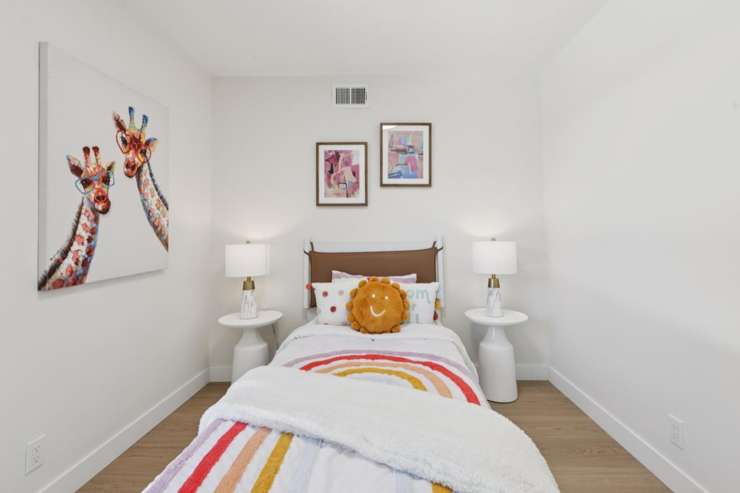 Detail Gallery Image 26 of 36 For 992 Planetree Pl, Sunnyvale,  CA 94086 - 4 Beds | 3 Baths