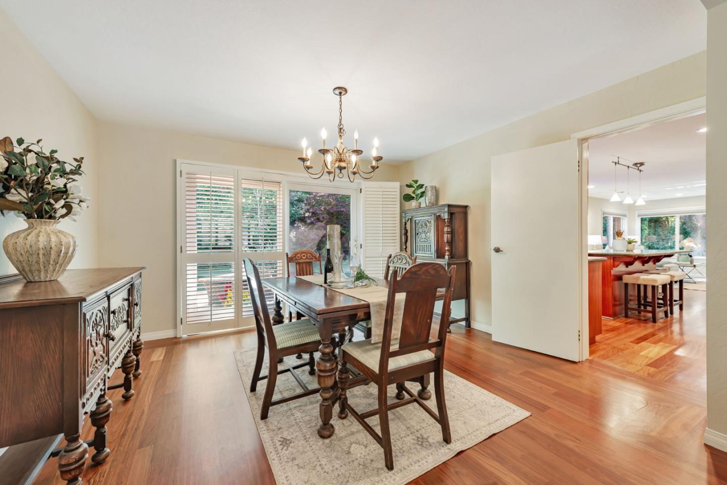 Detail Gallery Image 20 of 43 For 1521 Cherrywood Dr, San Mateo,  CA 94403 - 5 Beds | 2/1 Baths