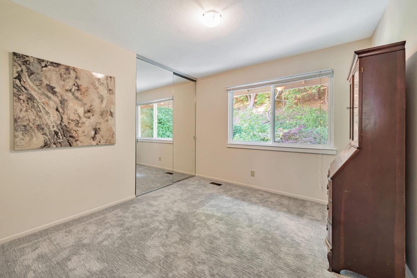 Detail Gallery Image 32 of 43 For 1521 Cherrywood Dr, San Mateo,  CA 94403 - 5 Beds | 2/1 Baths