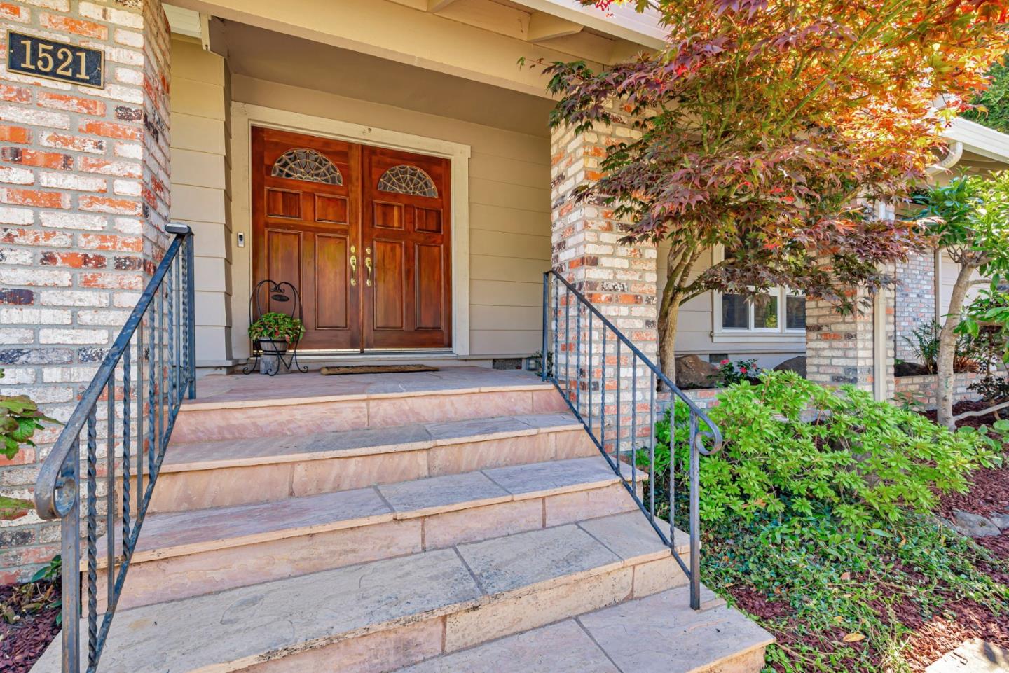 Detail Gallery Image 6 of 43 For 1521 Cherrywood Dr, San Mateo,  CA 94403 - 5 Beds | 2/1 Baths