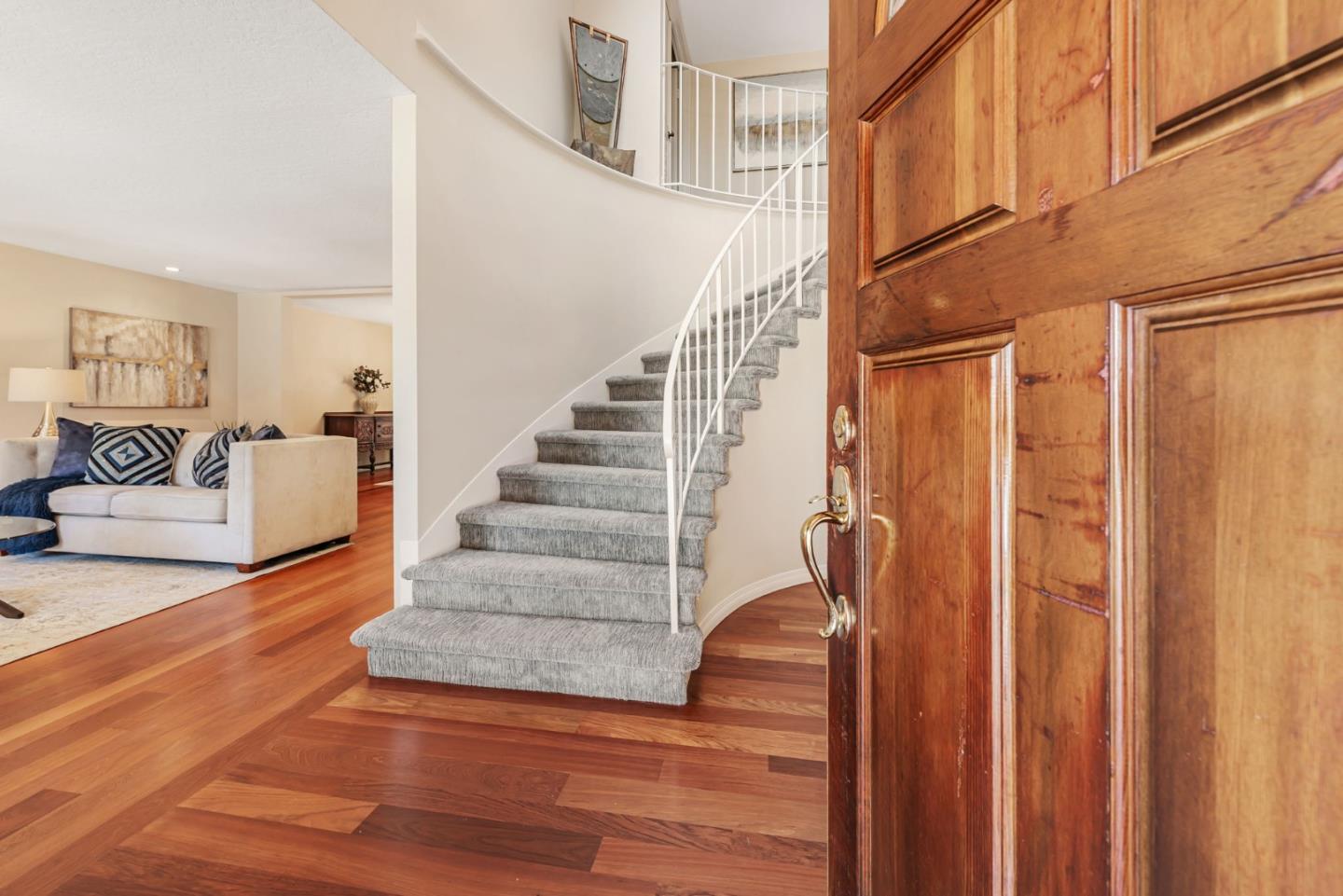 Detail Gallery Image 7 of 43 For 1521 Cherrywood Dr, San Mateo,  CA 94403 - 5 Beds | 2/1 Baths