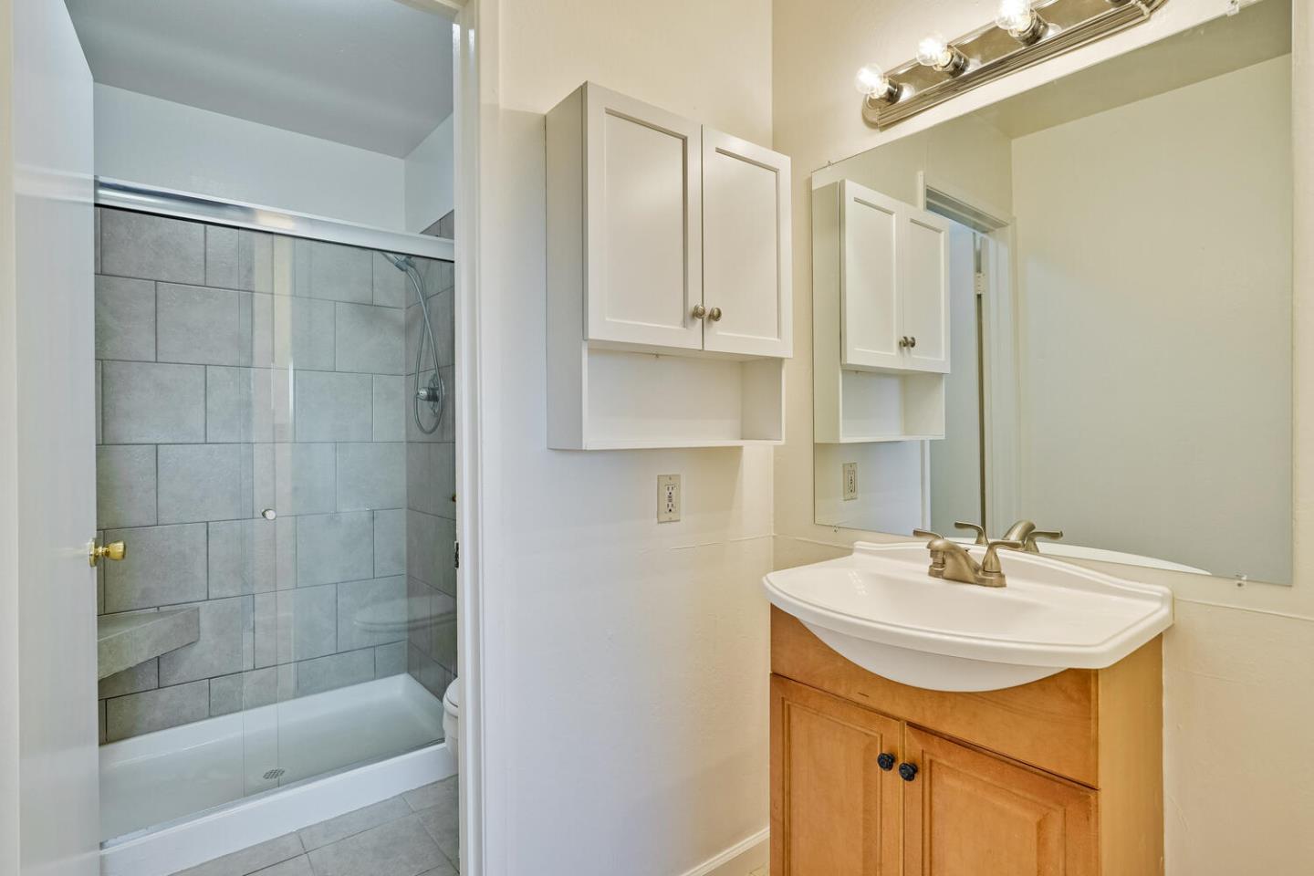 Detail Gallery Image 13 of 21 For 401 Lynn Ave, Milpitas,  CA 95035 - – Beds | – Baths