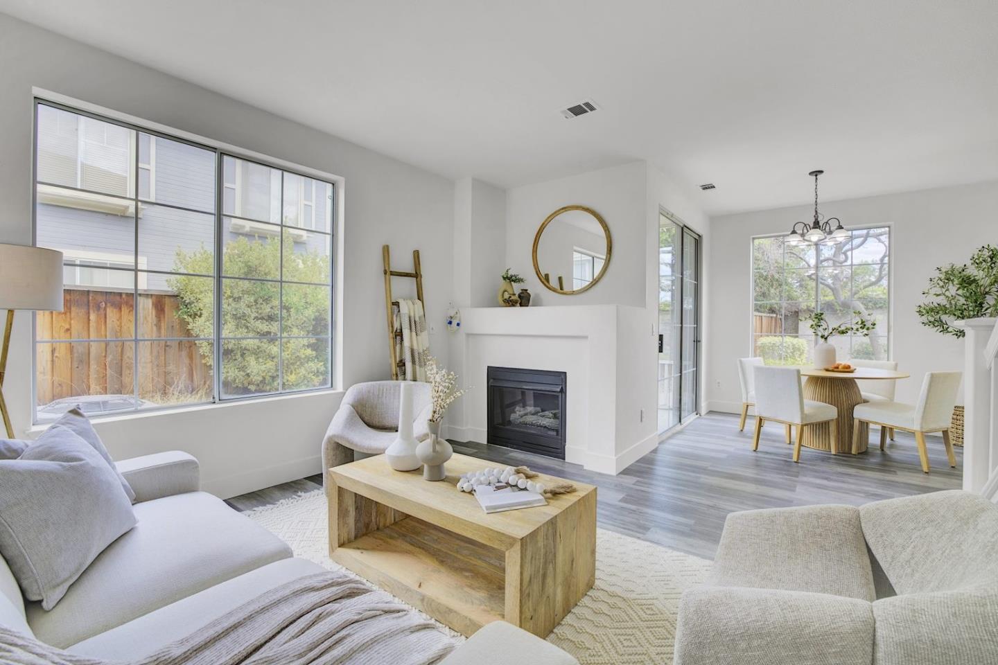 Detail Gallery Image 3 of 46 For 7 Crystal Ct, Milpitas,  CA 95035 - 3 Beds | 2/1 Baths