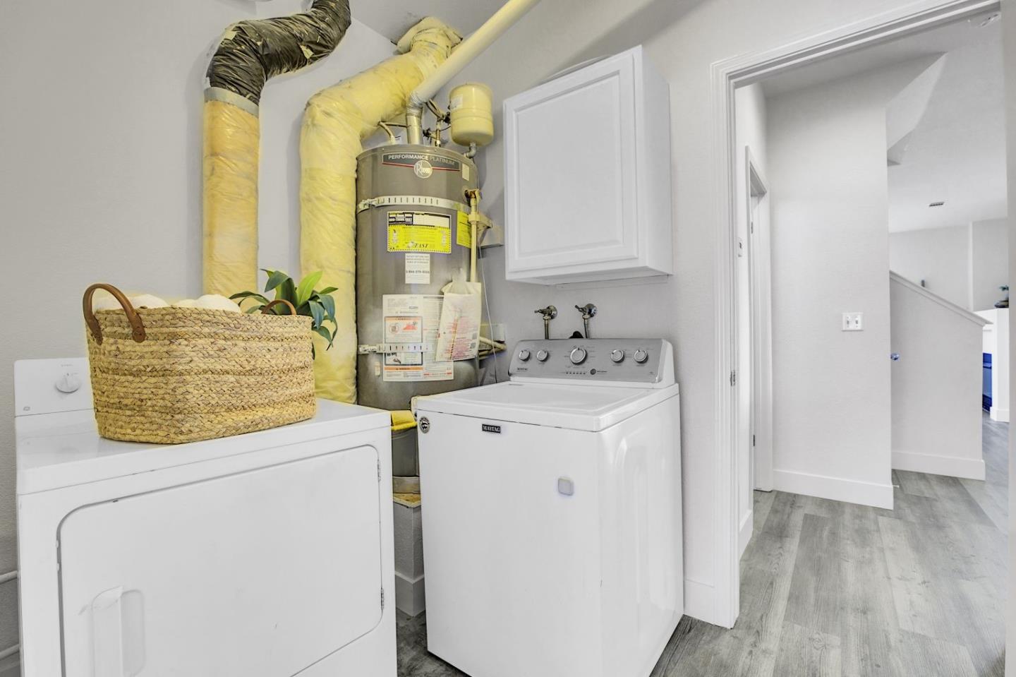 Detail Gallery Image 31 of 46 For 7 Crystal Ct, Milpitas,  CA 95035 - 3 Beds | 2/1 Baths