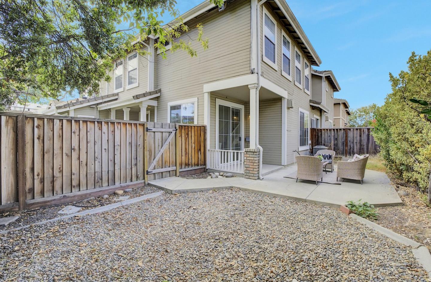 Detail Gallery Image 34 of 46 For 7 Crystal Ct, Milpitas,  CA 95035 - 3 Beds | 2/1 Baths