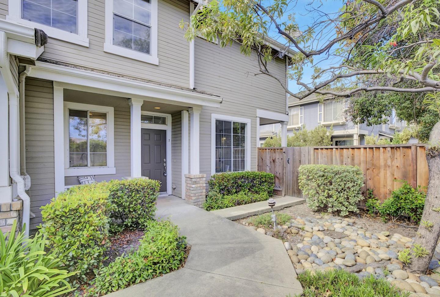 Detail Gallery Image 37 of 46 For 7 Crystal Ct, Milpitas,  CA 95035 - 3 Beds | 2/1 Baths