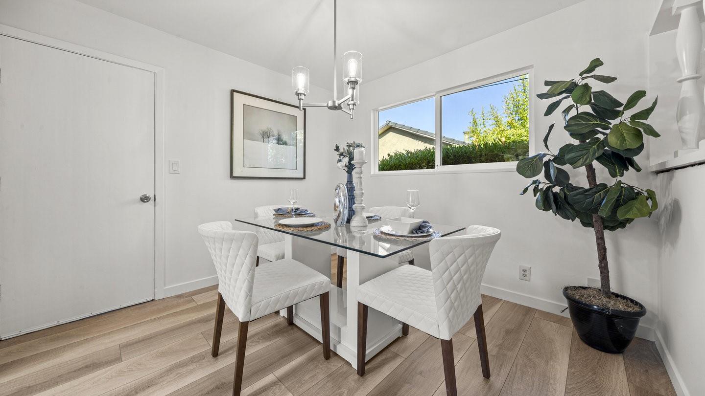 Detail Gallery Image 18 of 50 For 940 Kennard Way, Sunnyvale,  CA 94087 - 4 Beds | 2 Baths