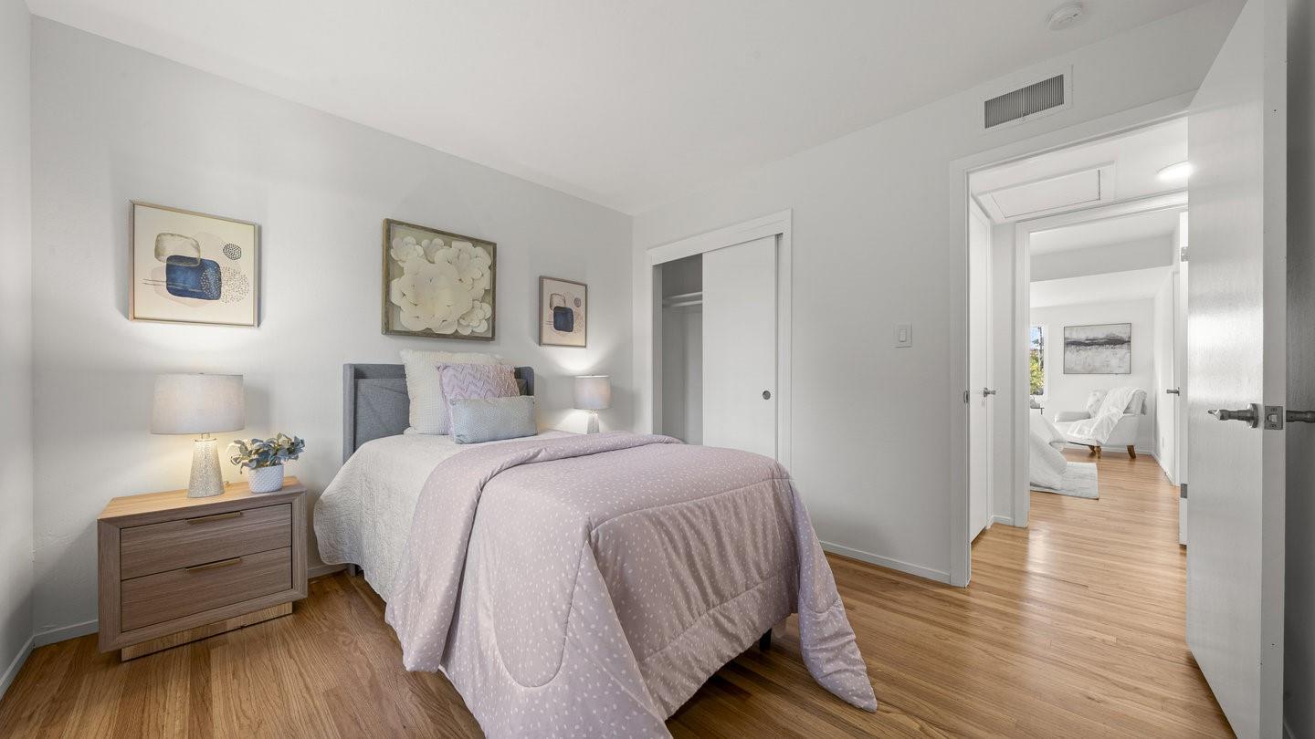 Detail Gallery Image 30 of 50 For 940 Kennard Way, Sunnyvale,  CA 94087 - 4 Beds | 2 Baths