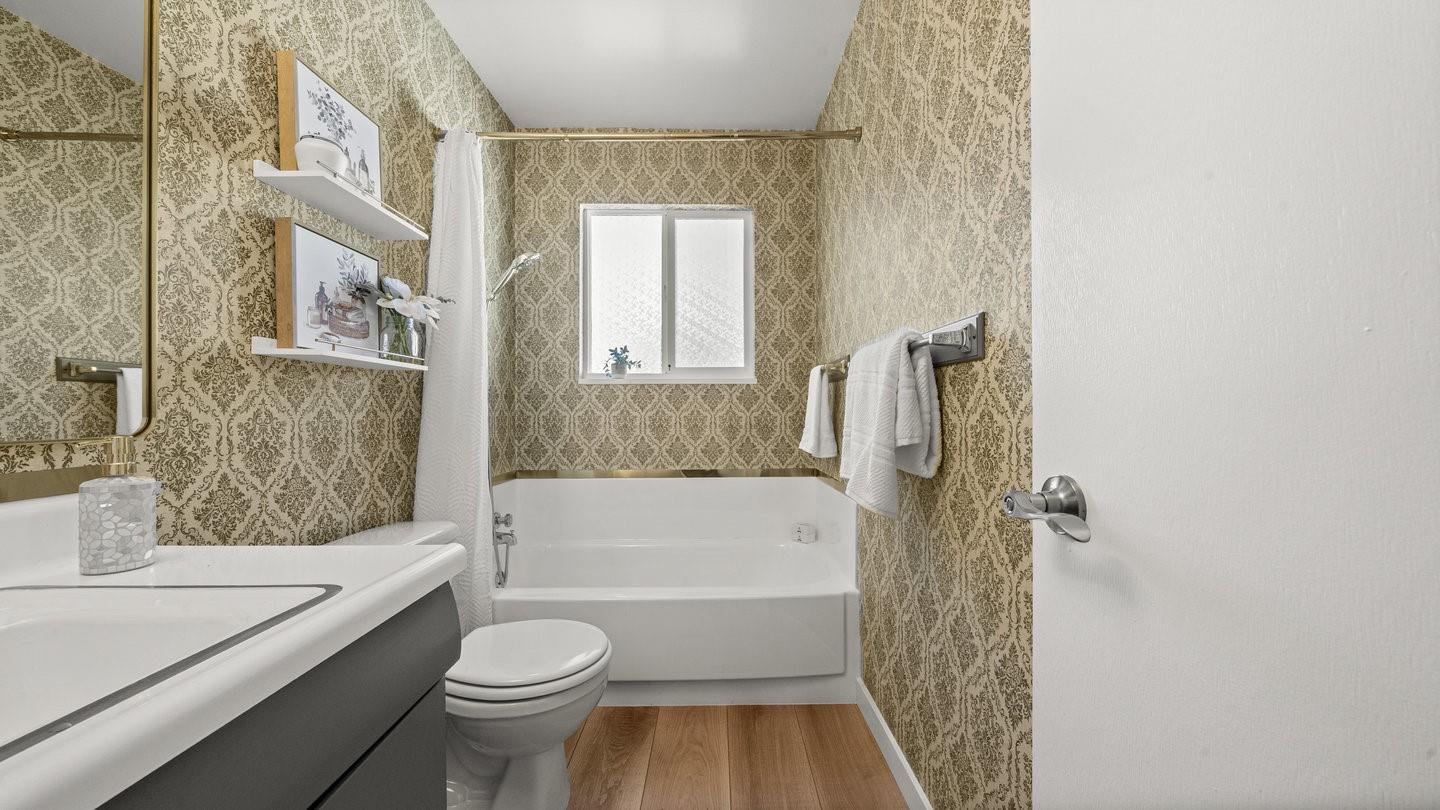 Detail Gallery Image 35 of 50 For 940 Kennard Way, Sunnyvale,  CA 94087 - 4 Beds | 2 Baths
