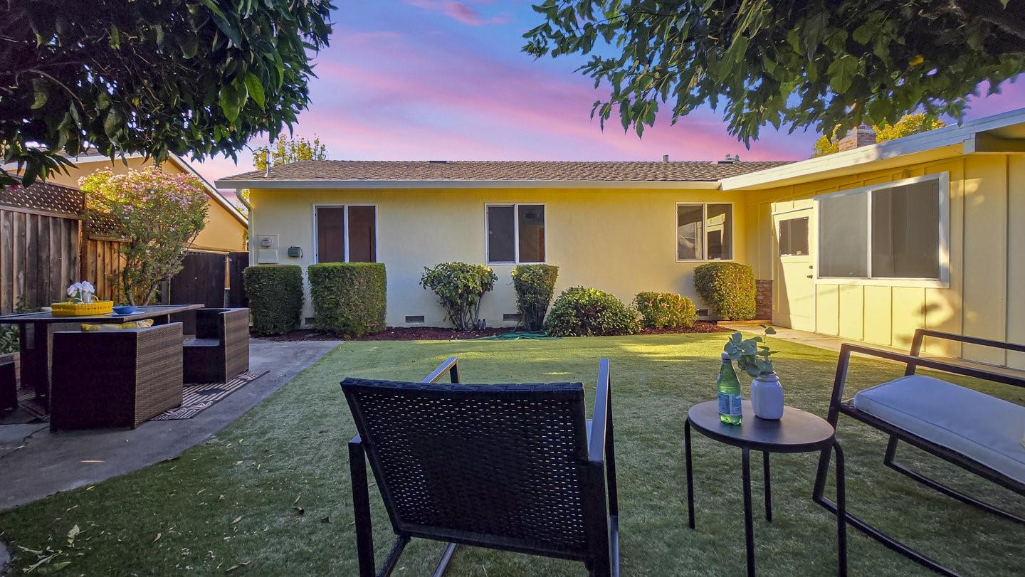 Detail Gallery Image 43 of 50 For 940 Kennard Way, Sunnyvale,  CA 94087 - 4 Beds | 2 Baths