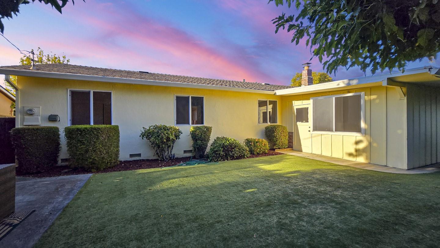 Detail Gallery Image 44 of 50 For 940 Kennard Way, Sunnyvale,  CA 94087 - 4 Beds | 2 Baths