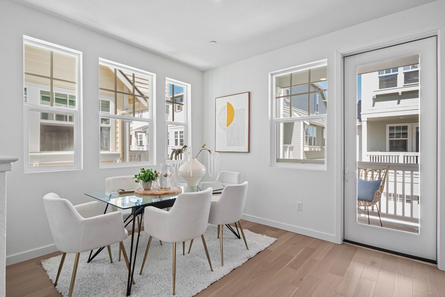 Detail Gallery Image 11 of 46 For 119 Orbit Way, Mountain View,  CA 94043 - 4 Beds | 3/1 Baths