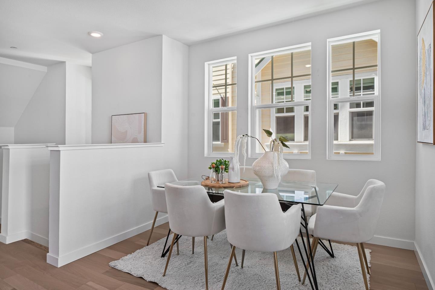 Detail Gallery Image 12 of 46 For 119 Orbit Way, Mountain View,  CA 94043 - 4 Beds | 3/1 Baths