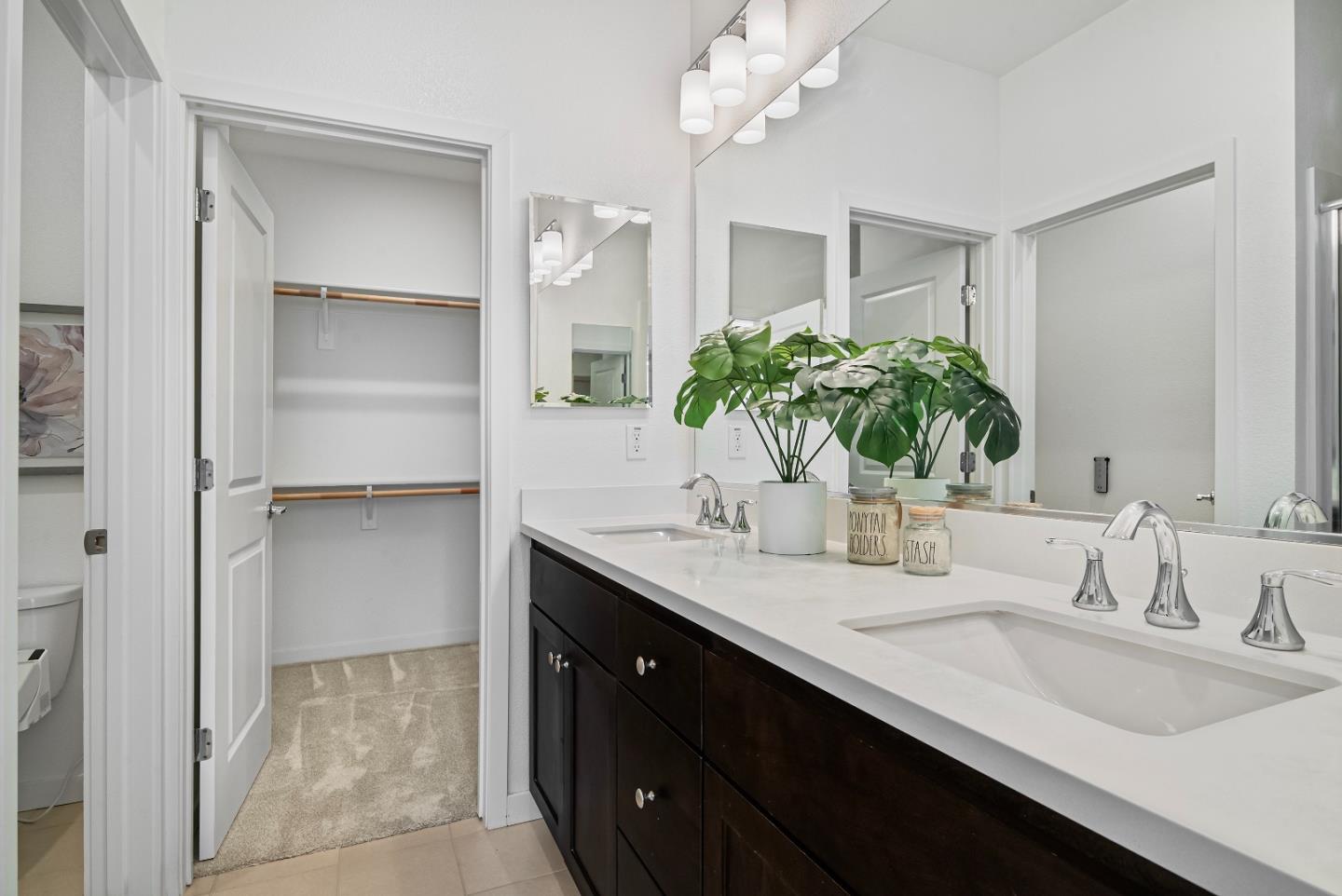 Detail Gallery Image 18 of 46 For 119 Orbit Way, Mountain View,  CA 94043 - 4 Beds | 3/1 Baths
