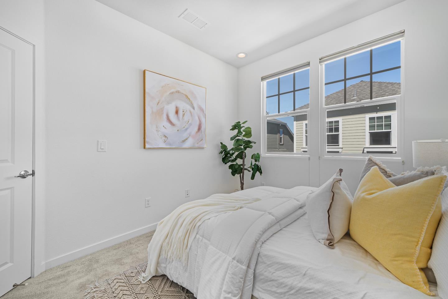 Detail Gallery Image 25 of 46 For 119 Orbit Way, Mountain View,  CA 94043 - 4 Beds | 3/1 Baths