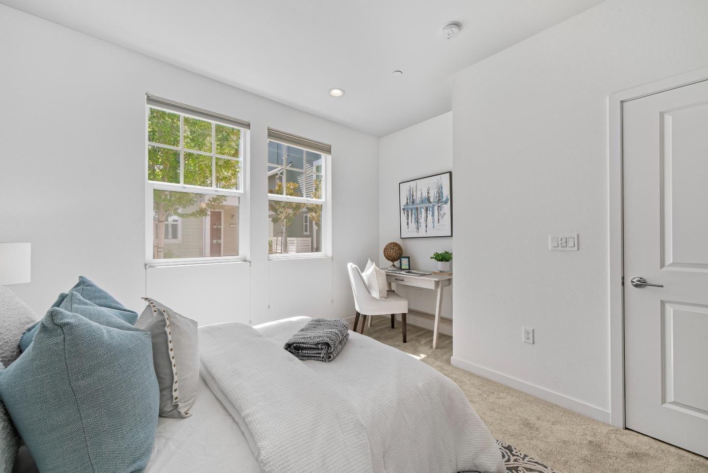 Detail Gallery Image 31 of 46 For 119 Orbit Way, Mountain View,  CA 94043 - 4 Beds | 3/1 Baths