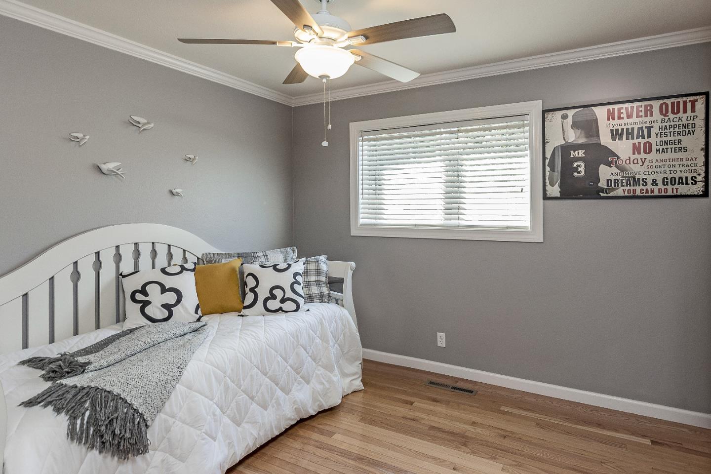 Detail Gallery Image 18 of 33 For 1006 Almarida Dr, San Jose,  CA 95128 - 4 Beds | 3 Baths