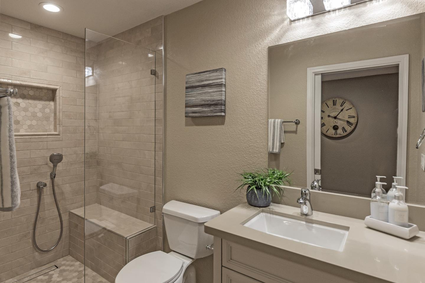 Detail Gallery Image 24 of 33 For 1006 Almarida Dr, San Jose,  CA 95128 - 4 Beds | 3 Baths