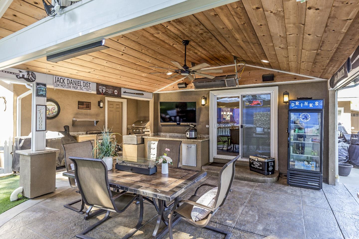 Detail Gallery Image 32 of 33 For 1006 Almarida Dr, San Jose,  CA 95128 - 4 Beds | 3 Baths