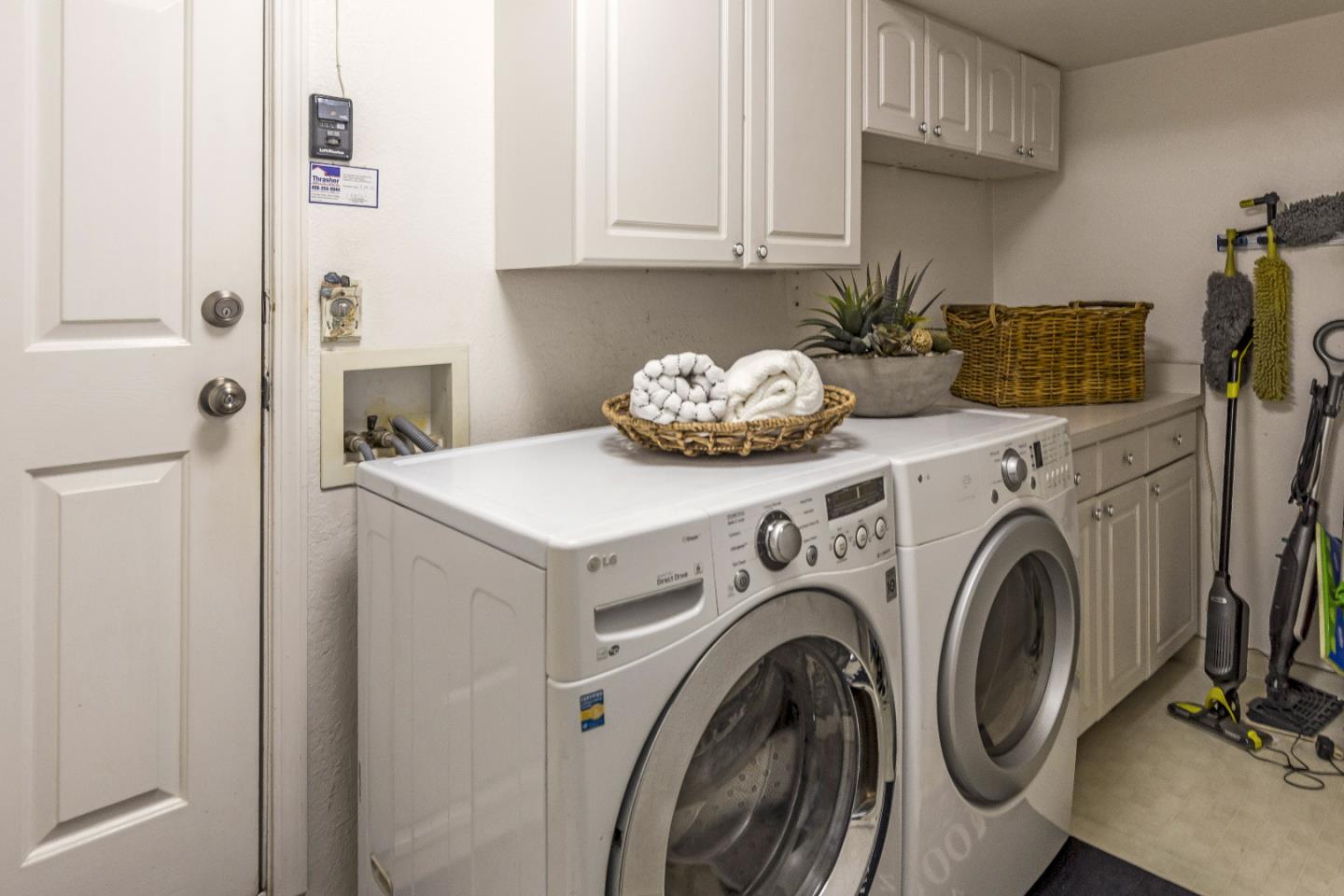 Detail Gallery Image 34 of 34 For 1006 Almarida Dr, San Jose,  CA 95128 - 4 Beds | 3 Baths