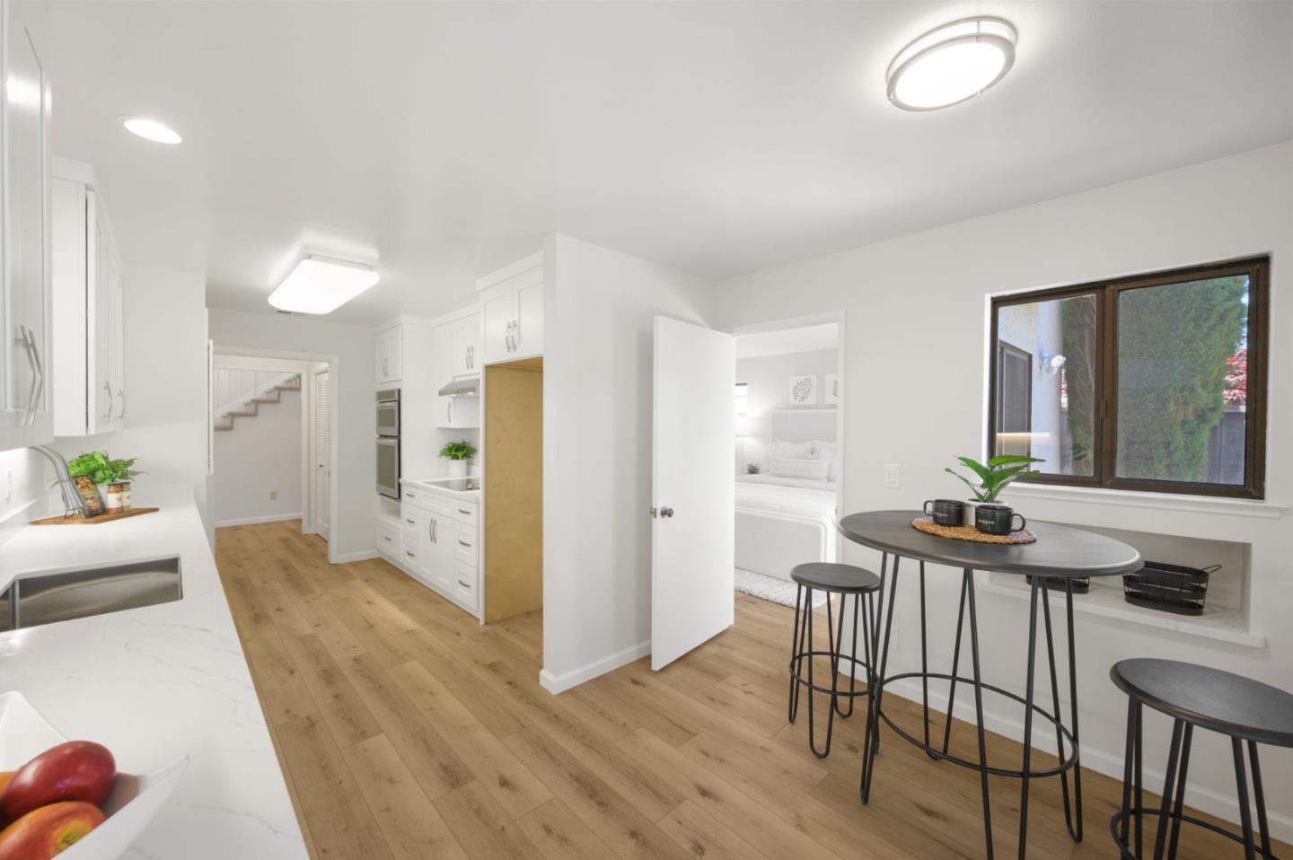 Detail Gallery Image 12 of 41 For 731 Old San Francisco Rd, Sunnyvale,  CA 94086 - 4 Beds | 2/1 Baths