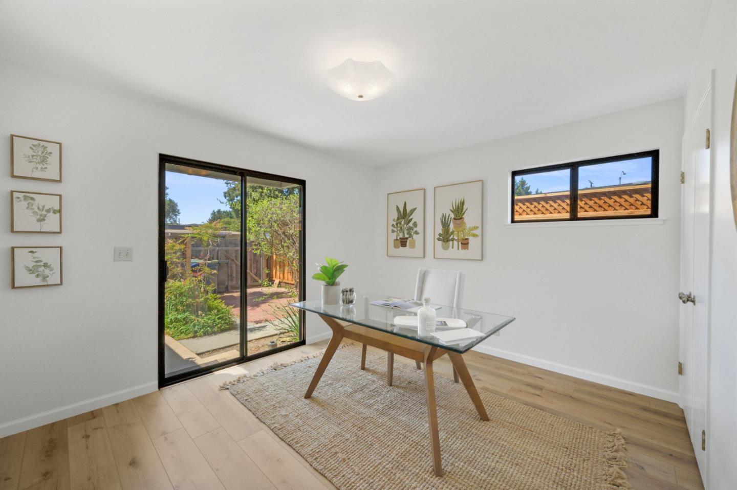 Detail Gallery Image 19 of 41 For 731 Old San Francisco Rd, Sunnyvale,  CA 94086 - 4 Beds | 2/1 Baths