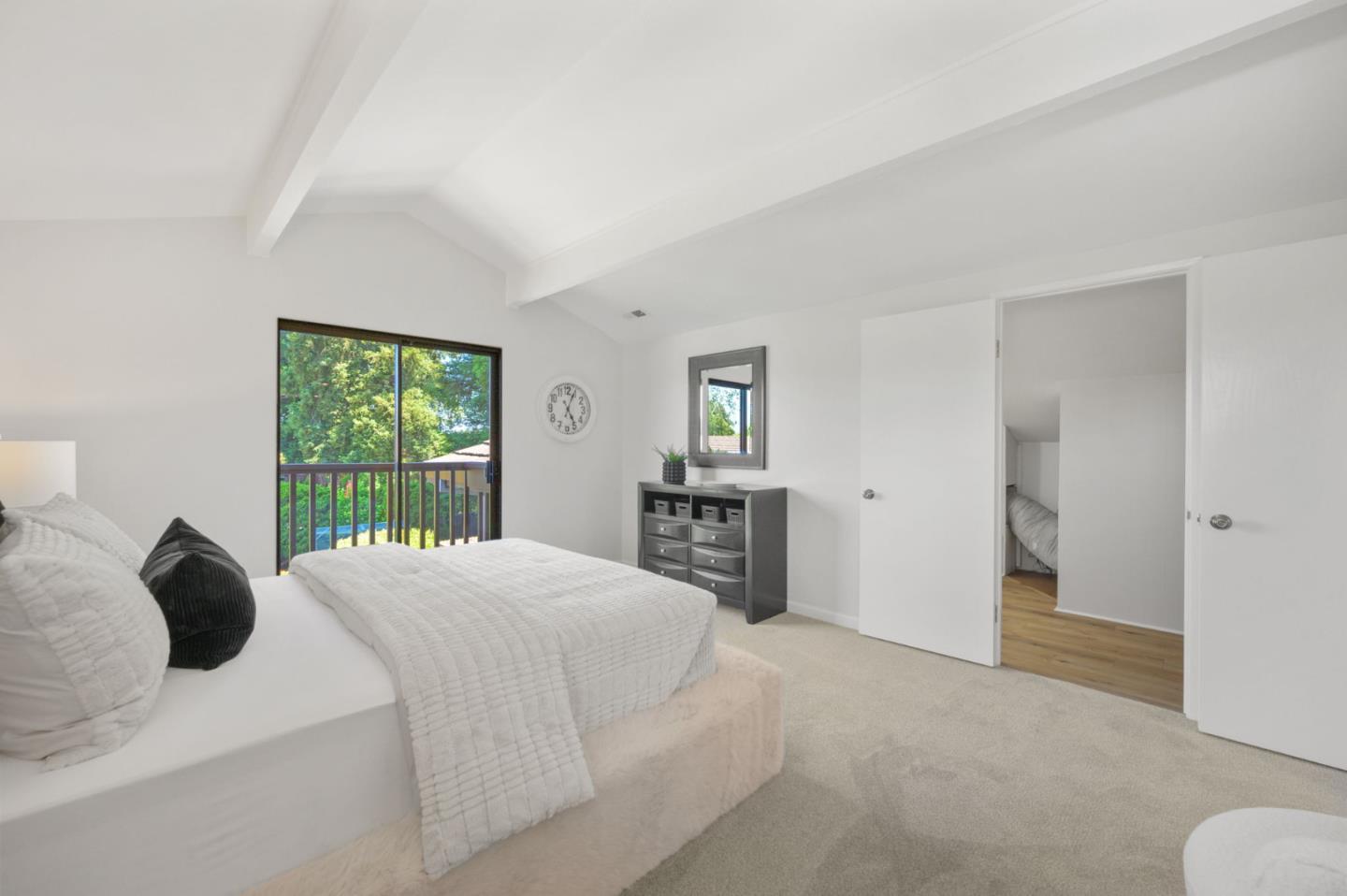 Detail Gallery Image 21 of 41 For 731 Old San Francisco Rd, Sunnyvale,  CA 94086 - 4 Beds | 2/1 Baths