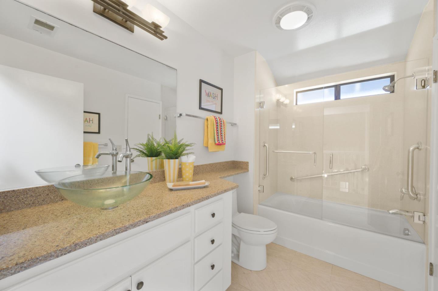 Detail Gallery Image 24 of 41 For 731 Old San Francisco Rd, Sunnyvale,  CA 94086 - 4 Beds | 2/1 Baths