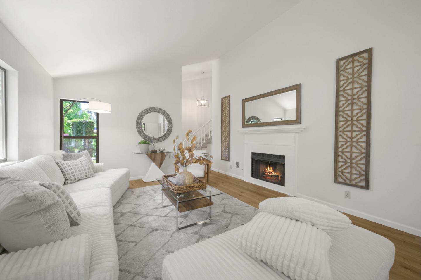 Detail Gallery Image 5 of 41 For 731 Old San Francisco Rd, Sunnyvale,  CA 94086 - 4 Beds | 2/1 Baths