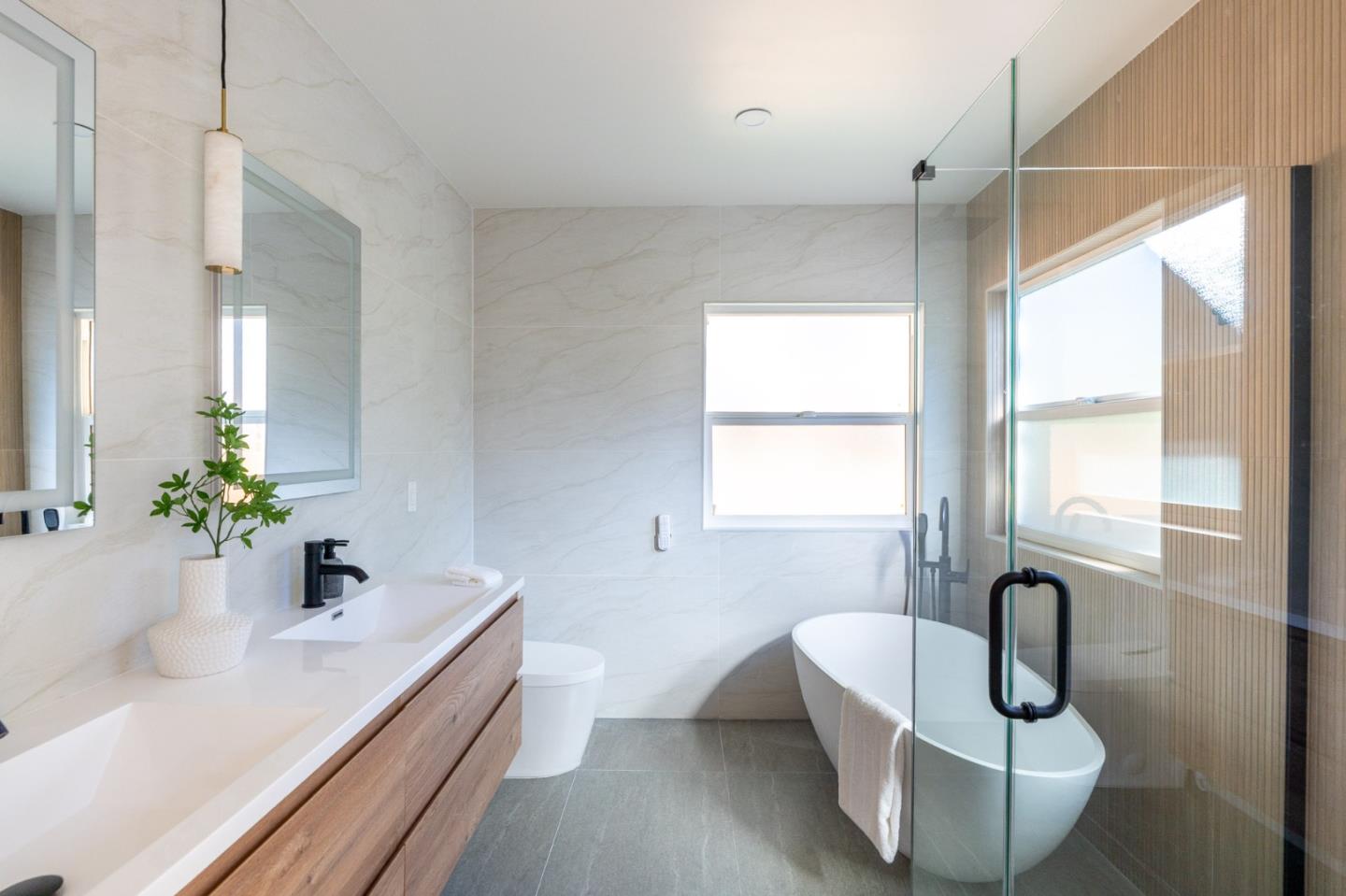 Detail Gallery Image 21 of 41 For 453 N Rengstorff Ave #15,  Mountain View,  CA 94043 - 3 Beds | 2 Baths