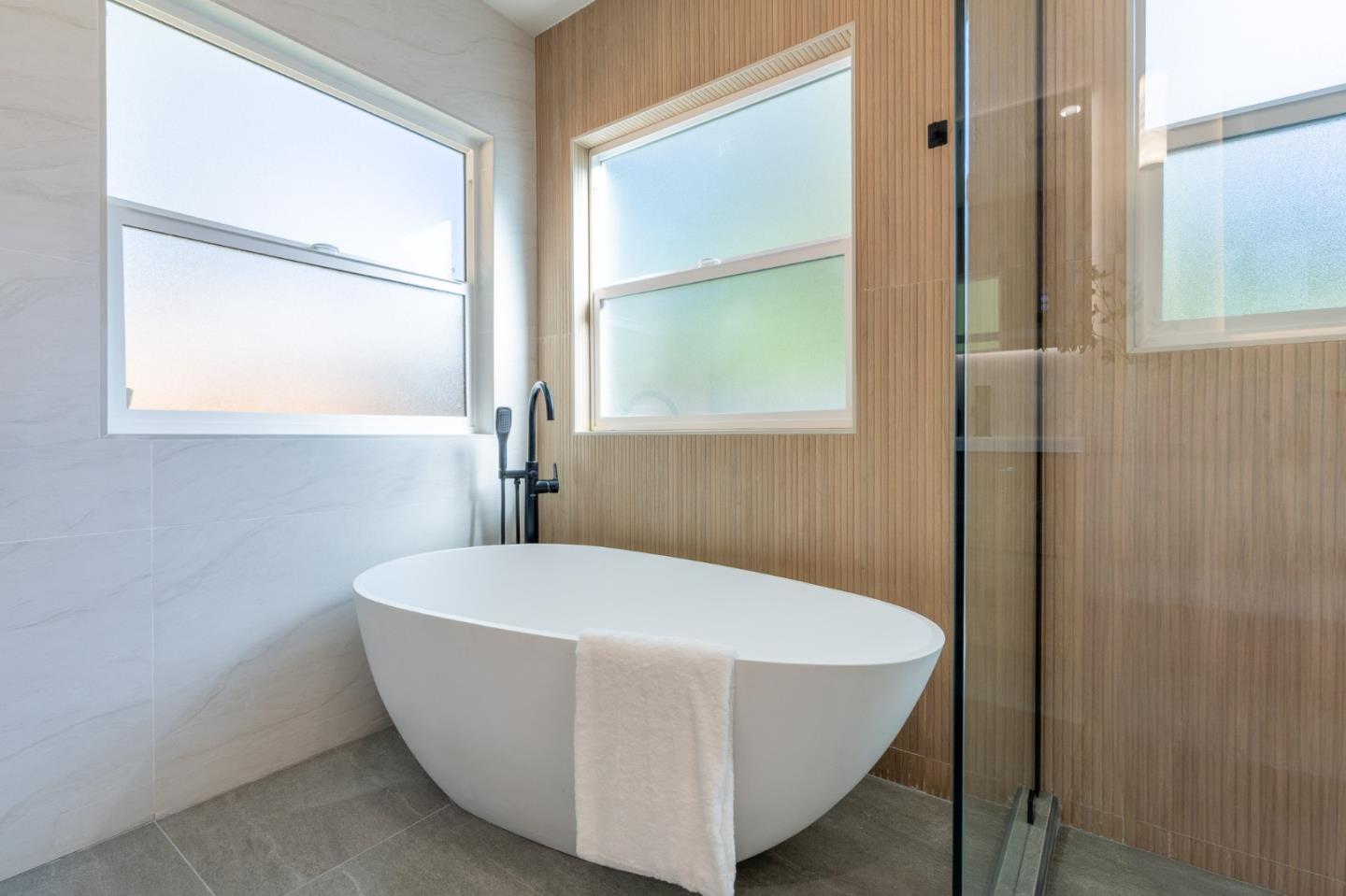 Detail Gallery Image 24 of 41 For 453 N Rengstorff Ave #15,  Mountain View,  CA 94043 - 3 Beds | 2 Baths