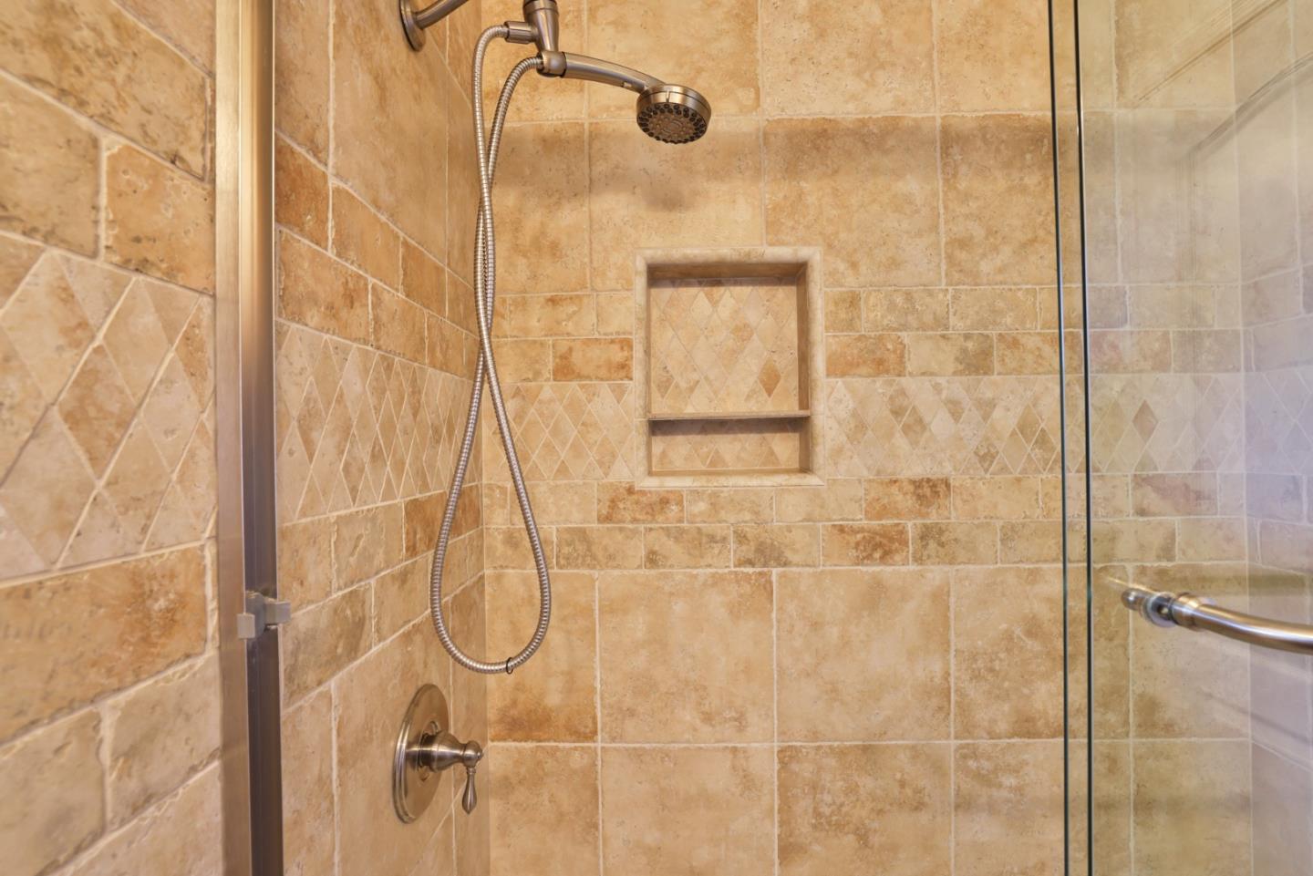 Detail Gallery Image 16 of 30 For 1330 Flower Ct, Cupertino,  CA 95014 - 4 Beds | 2/1 Baths