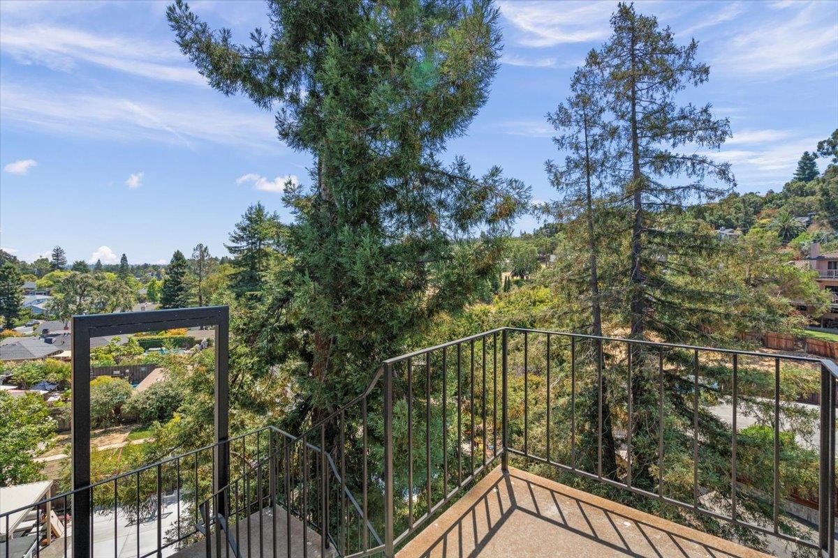 Detail Gallery Image 10 of 11 For 616 Canyon Rd, Redwood City,  CA 94062 - – Beds | – Baths
