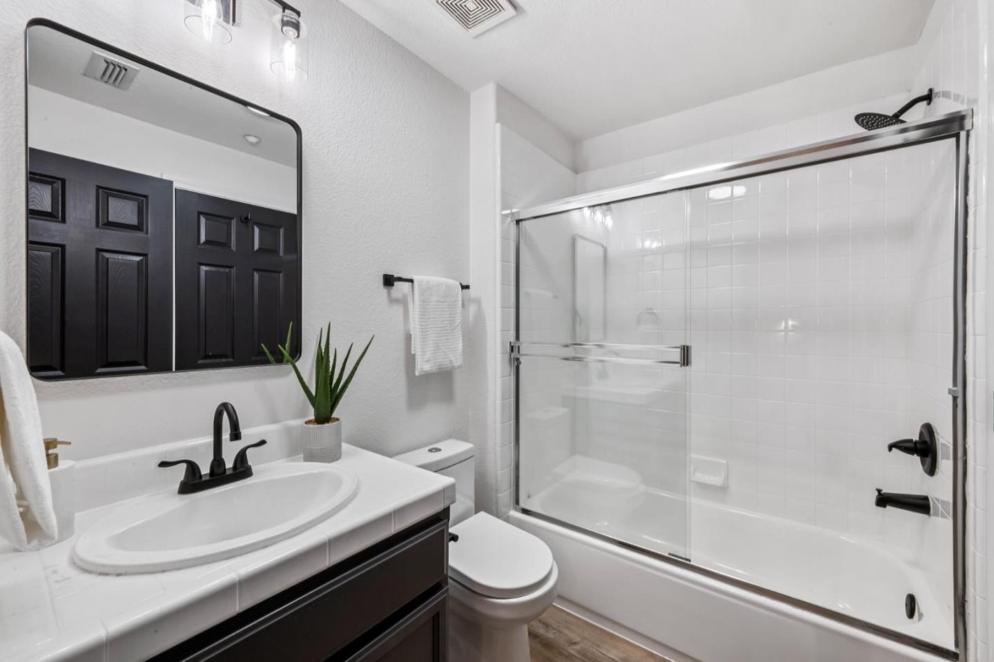 Detail Gallery Image 31 of 41 For 4843 Swinford Ct, Dublin,  CA 94568 - 3 Beds | 3 Baths