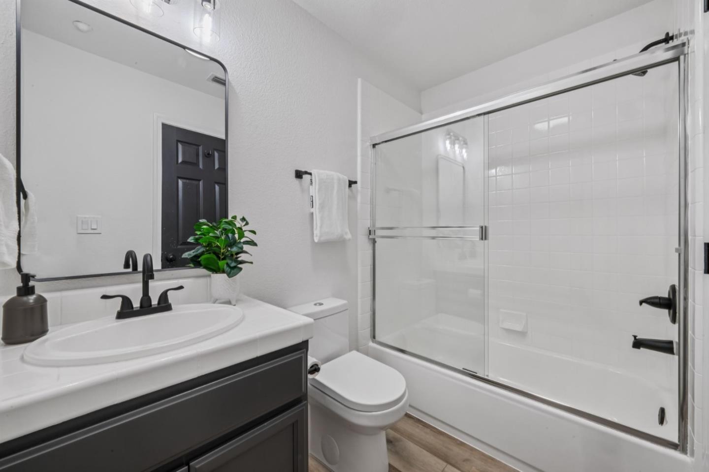 Detail Gallery Image 36 of 41 For 4843 Swinford Ct, Dublin,  CA 94568 - 3 Beds | 3 Baths