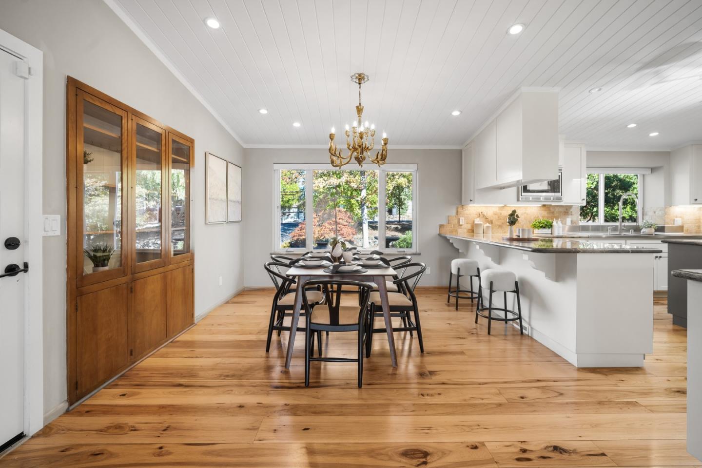 Detail Gallery Image 32 of 76 For 25 Adeline Dr, Walnut Creek,  CA 94596 - 4 Beds | 2/1 Baths